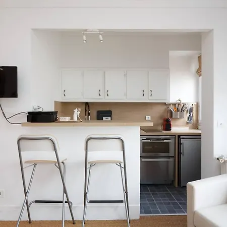 Apartment High Standing 17 Paris